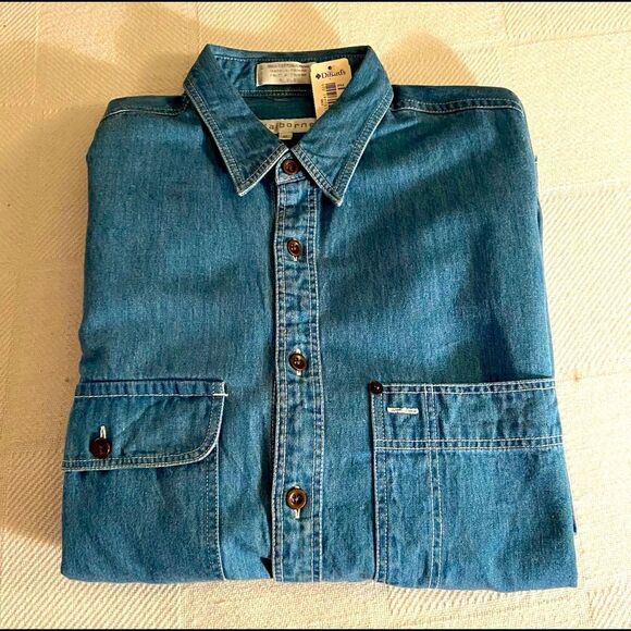 BNWT Claiborne Men's Chambray Button Down Sz M EUC - Picture 1 of 9